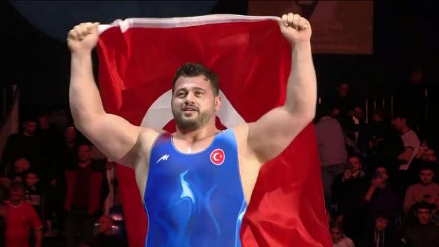 Rıza Kayaalp 11’inci kez Avrupa şampiyonu 