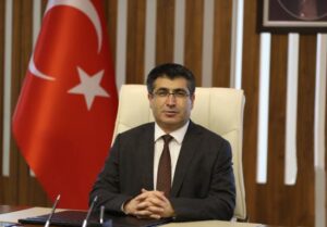 NEVÜ Rektörü Semik Aktekin’in Proje intihali ile meslekten alınacak mı?