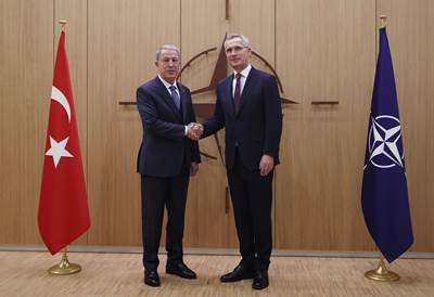 Millî Savunma Bakanı Hulusi Akar, NATO Genel Sekreteri Jens Stoltenberg ile görüştü