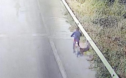 Aydın’da Jandarma kaybolan çocuğu 40 dakikada buldu