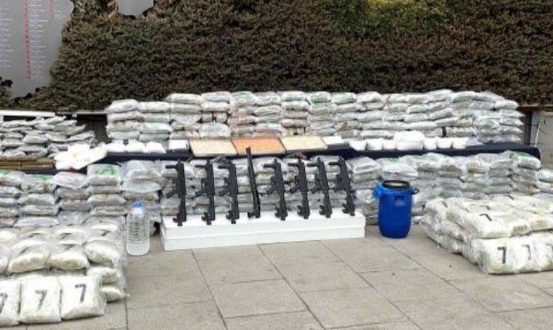 İstanbul’da uyuşturucu operasyonu 315 kişi tutuklandı.