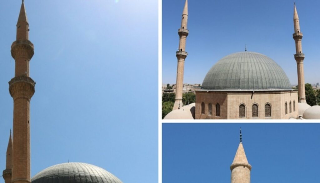 Minareler tek tek onarılıyor