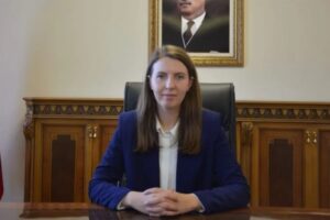 Perşembe’nin ilk kadın Kaymakamı Fatma Turhan Keser görevine başladı.