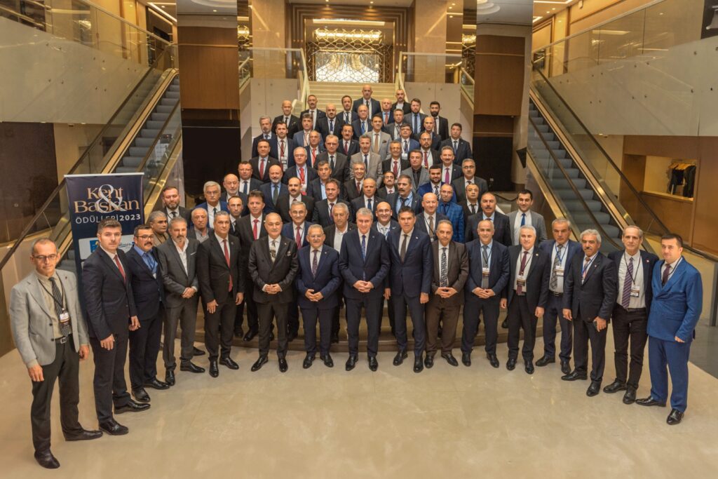 Kent& Başkan ödülleri sahiplerini buldu 