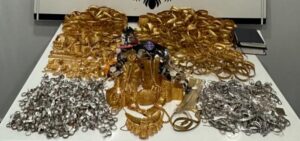 Trabzon’da milyonluk kuyumcu vurgunu 