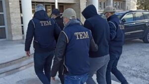 FETÖ’ye kıskaç operasyonu 