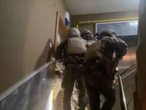 Bursa’da 3 ayrı organize suç örgütü çökertildi 47 şüpheli yakalandı