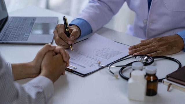 Hastanelerde “onaylı randevu dönemi” başlıyor