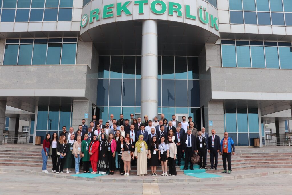 Iğdır Üniversitesinde Ağrı Dağı ve Nuh tufanı üzerine Uluslararası konferans