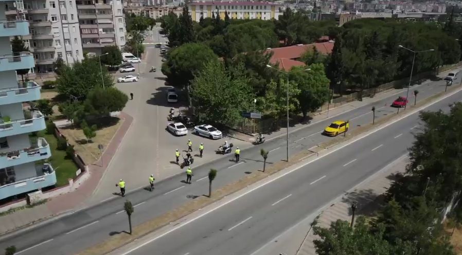 Trafikte emniyet kemeri denetimleri devam ediyor
