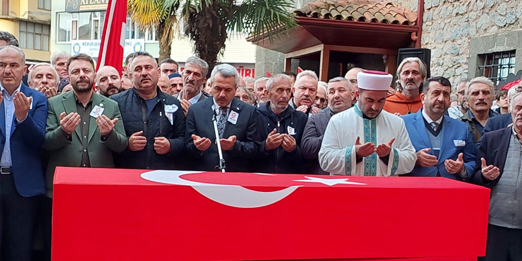Rizeli şehit Teğmen Ceyhun Kalyoncu son yolculuğuna uğurlandı