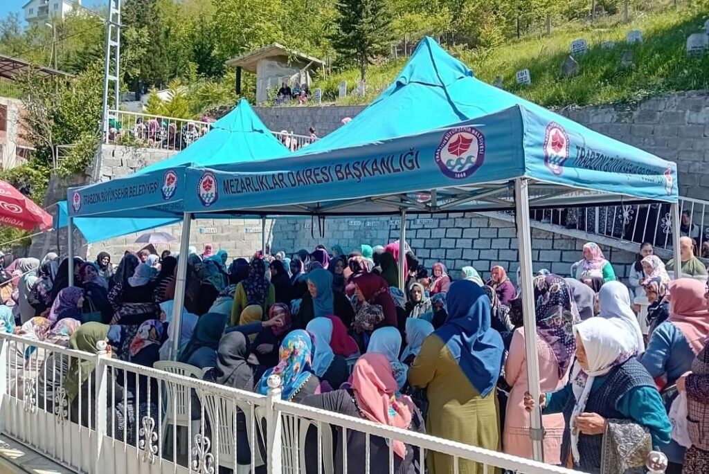 Trabzon Büyükşehir Belediyesi 2024 yılında 10 bin 625 taziye çadırı kurdu