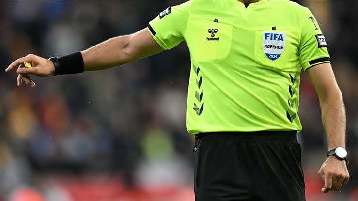 Trabzonspor Başakşehir maçının hakemi belli oldu