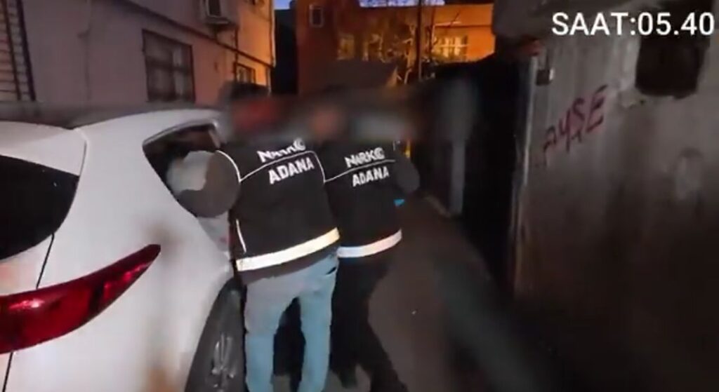 Adana’da uyuşturucu operasyonu