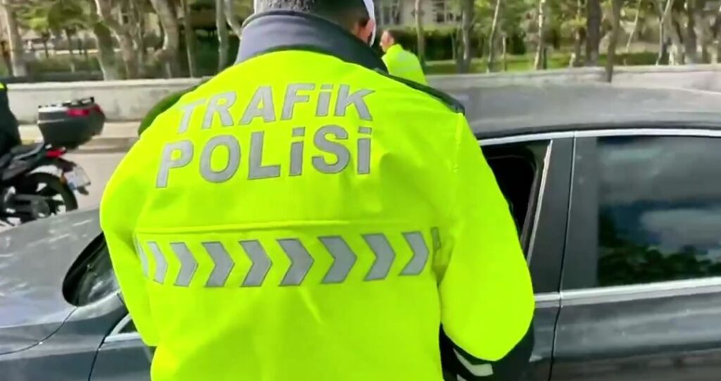 Bayramı tatilinin 3.günü 663 trafik kazası meydana geldi