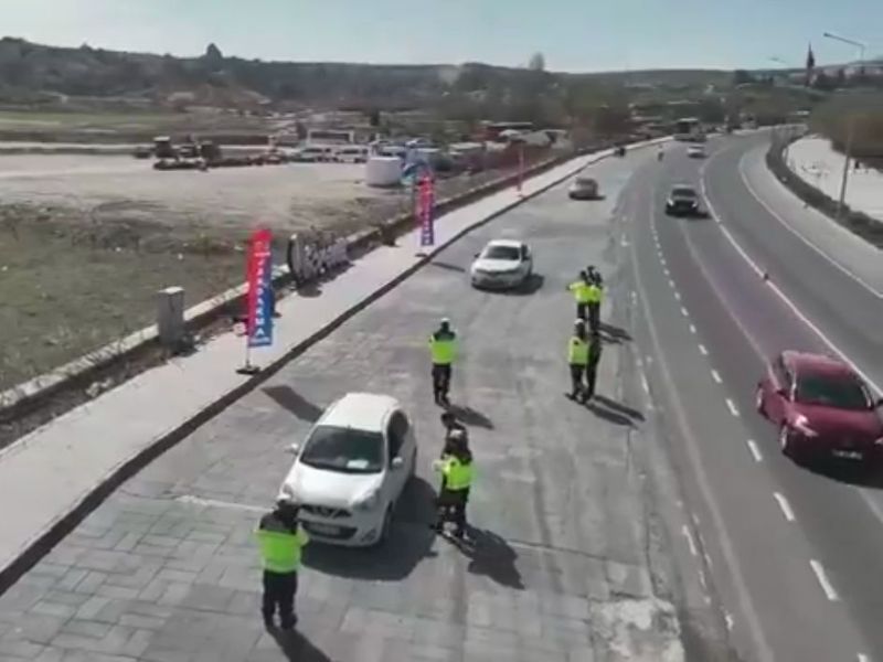 Tatilinin 5.günü 583 trafik kazası oldu 13 kişi hayatını kaybetti