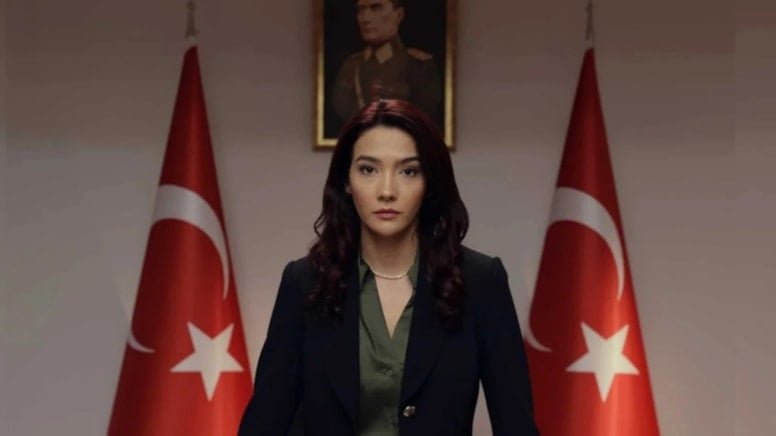 Aybüke Pusat Teşkilat dizisinin kadrosundan çıkarıldı   