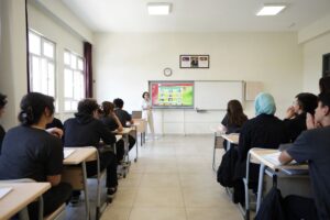 Öğretmenlerin isteğe bağlı iller arası yer değiştirme başvuruları 28 Mayıs’ta başlıyor