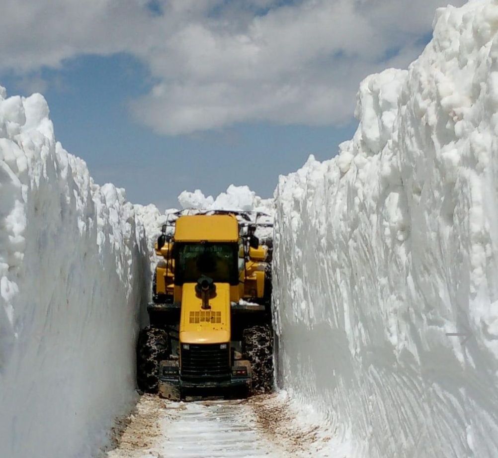 Büyükşehir’den 3200 rakımda karla mücadele