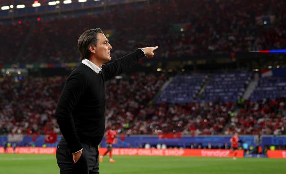 Milli takımda Montella ile sözleşme yenilenecek