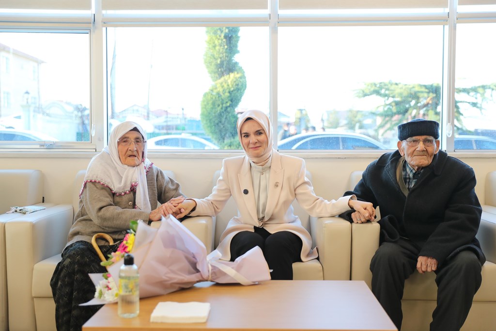 Bakan Göktaş:Haziran ayı yaşlı aylığı ve engelli aylıklarını hesaplara yatırıldı