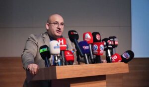 Başkan Geçgel:Yerel basının susturulması milletin nefesinin kesilmesidir