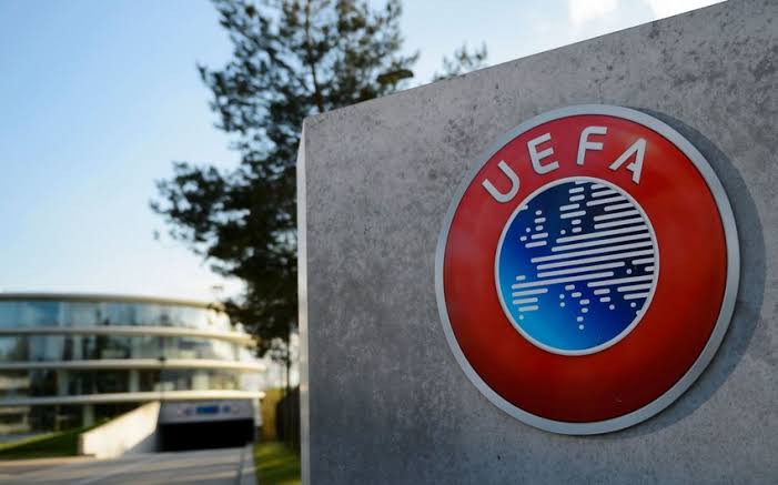 UEFA Türkiye’nin en sorunsuz kulübünü açıkladı 