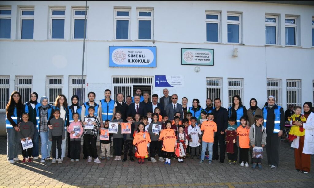 Büyükşehir Şalpazarı’nda öğrencileri sevindirdi