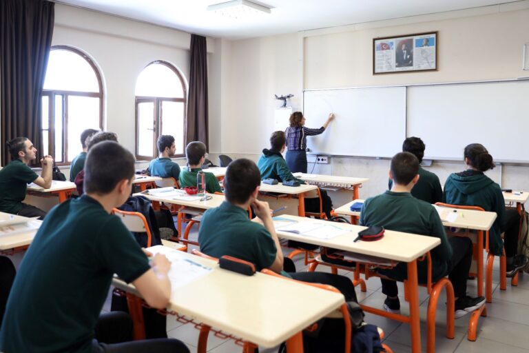 MEB 2026 yılı atama ve yer değiştirme takvimini duyurdu